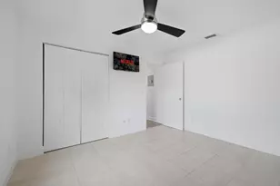 1110 Manor Dr, Palm Springs, FL 33461 - Photo 22