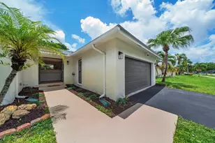 4854 Acorn Dr, Boca Raton, FL 33487 - Photo 8