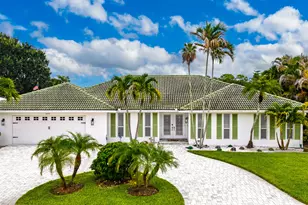 3273 SE Fairway E, Stuart, FL 34997 - Photo 1