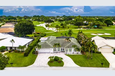 3273 SE Fairway E, Stuart, FL 34997 - Photo 4