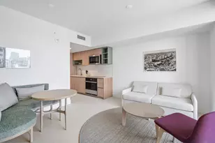 601 NE 1st Ave, Miami, FL 33132 - Photo 8
