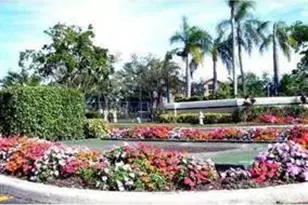 9933 Westview Dr, Coral Springs, FL 33076 - Photo 2