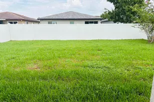 12512 NW Stanis Ln, Port Saint Lucie, FL 34987 - Photo 16