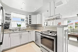 4830 NW 4th St, Delray Beach, FL 33445 - Photo 10
