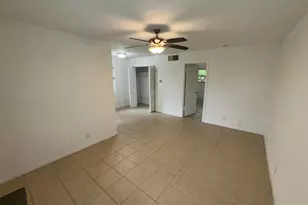 221 SE 3rd Ave, Boynton Beach, FL 33435 - Photo 10