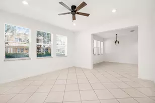 650 Pacific Grove Dr, West Palm Beach, FL 33401 - Photo 10