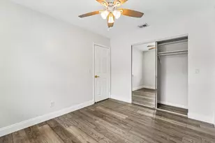 2103 N Palm Cir, North Palm Beach, FL 33408 - Photo 18