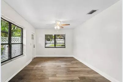 2103 N Palm Circle, North Palm Beach, FL 33408 - Photo 6