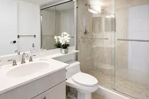 3600 Mystic Pointe Dr, Aventura, FL 33180 - Photo 8