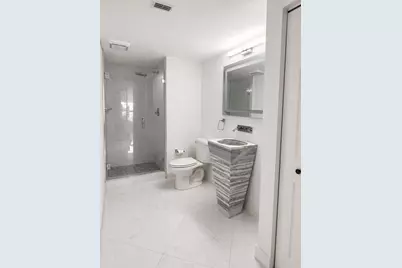 3600 Mystic Pointe Drive #608, Aventura, FL 33180 - Photo 14