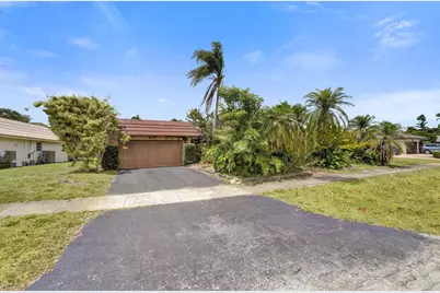 4721 Sarazen Drive, Hollywood, FL 33021 - Photo 2