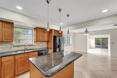 4721 Sarazen Drive, Hollywood, FL 33021 - Photo 18
