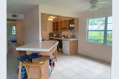 1040 Newport H #1040, Deerfield Beach, FL 33442 - Photo 10