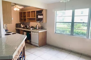 1040 Newport H, Deerfield Beach, FL 33442 - Photo 12