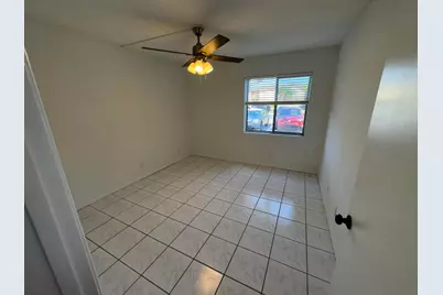 1846 Abbey Road #104, West Palm Beach, FL 33415 - Photo 12