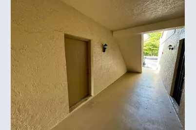 1846 Abbey Road #104, West Palm Beach, FL 33415 - Photo 18