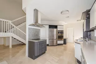5504 Fox Hollow Dr, Boca Raton, FL 33486 - Photo 10