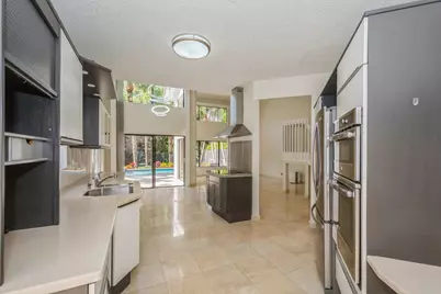5504 Fox Hollow Drive, Boca Raton, FL 33486 - Photo 10