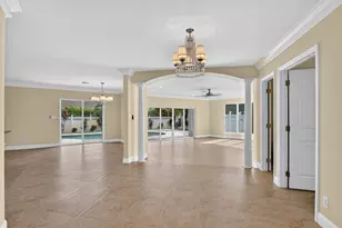 899 Granada Dr, Boca Raton, FL 33432 - Photo 4