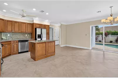 899 Granada Drive, Boca Raton, FL 33432 - Photo 10