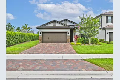 4808 Chantilly Road, Lake Worth, FL 33467 - Photo 2