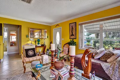 7107 NW 73rd Street, Tamarac, FL 33321 - Photo 18