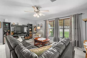 104 W Aldea St, Port Saint Lucie, FL 34952 - Photo 4