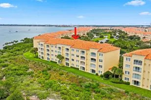21 Harbour Isle Dr W, Fort Pierce, FL 34949 - Photo 24