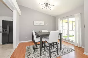 2133 SW Larchmont Ln, Port Saint Lucie, FL 34984 - Photo 6