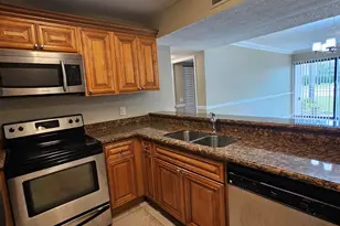 1440 Windorah Way, West Palm Beach, FL 33411 - Photo 4