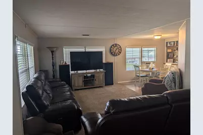 32 Manor Drive, Fort Pierce, FL 34982 - Photo 4