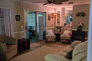 32 Manor Dr, Fort Pierce, FL 34982 - Photo 14