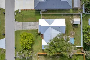 1712 SW Starman Ave, Port Saint Lucie, FL 34953 - Photo 14
