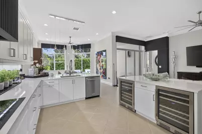 9469 Via Elegante, Wellington, FL 33411 - Photo 14