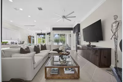9469 Via Elegante, Wellington, FL 33411 - Photo 8