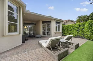 9469 Via Elegante, Wellington, FL 33411 - Photo 36