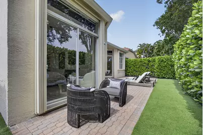 9469 Via Elegante, Wellington, FL 33411 - Photo 32