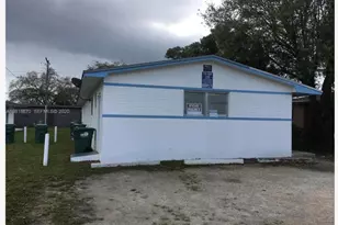 1120 Sesame St, Opa Locka, FL 33054 - Photo 2