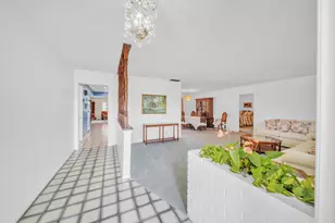 1222 Essex Dr, Wellington, FL 33414 - Photo 4
