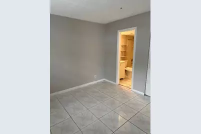 1004 Twin Lakes Drive, Coral Springs, FL 33071 - Photo 32