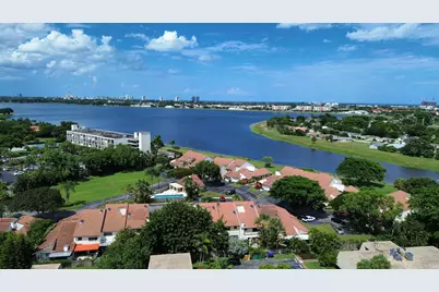 1700 Embassy Drive #408, West Palm Beach, FL 33401 - Photo 2
