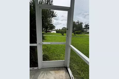 353 Sheffield O, West Palm Beach, FL 33417 - Photo 14
