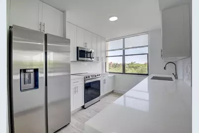 955 Egret Circle #501, Delray Beach, FL 33444 - Photo 4