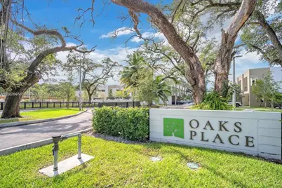 4189 N Oak Place, Fort Lauderdale, FL 33314 - Photo 1