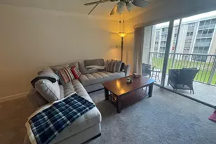 1075 Riverside Dr, Coral Springs, FL 33071 - Photo 14