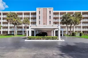 1075 Riverside Dr, Coral Springs, FL 33071 - Photo 1