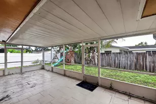 8208 NW 75th Ave, Tamarac, FL 33321 - Photo 28