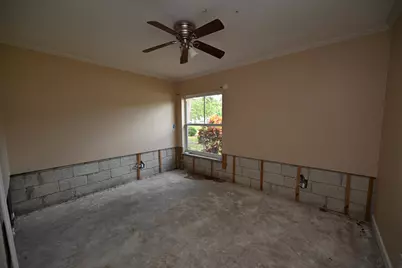 8208 NW 75th Avenue, Tamarac, FL 33321 - Photo 10