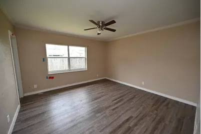8208 NW 75th Avenue, Tamarac, FL 33321 - Photo 16