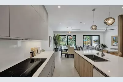 828 SW 16th Street, Fort Lauderdale, FL 33315 - Photo 6